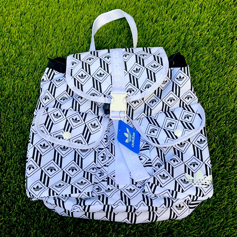 ❤️NWT!!!❤️Adidas White Monogram Mini Backpack. - Picture 1 of 10